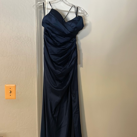 Dresses & Skirts - Dark blue satin formal dress with slit on side (size small)